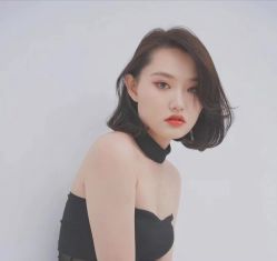 -FRIDAY星期五专业美发沙龙