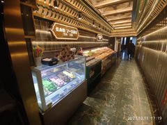 -一绪に寿喜烧自助(世茂广场店)