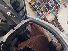-车水马龙3M汽车贴膜冠军店隐形车衣改色膜(漕宝路中环店)
