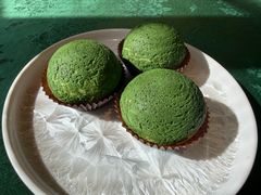 -龙凤荟·传统粤菜点心(新天地店)