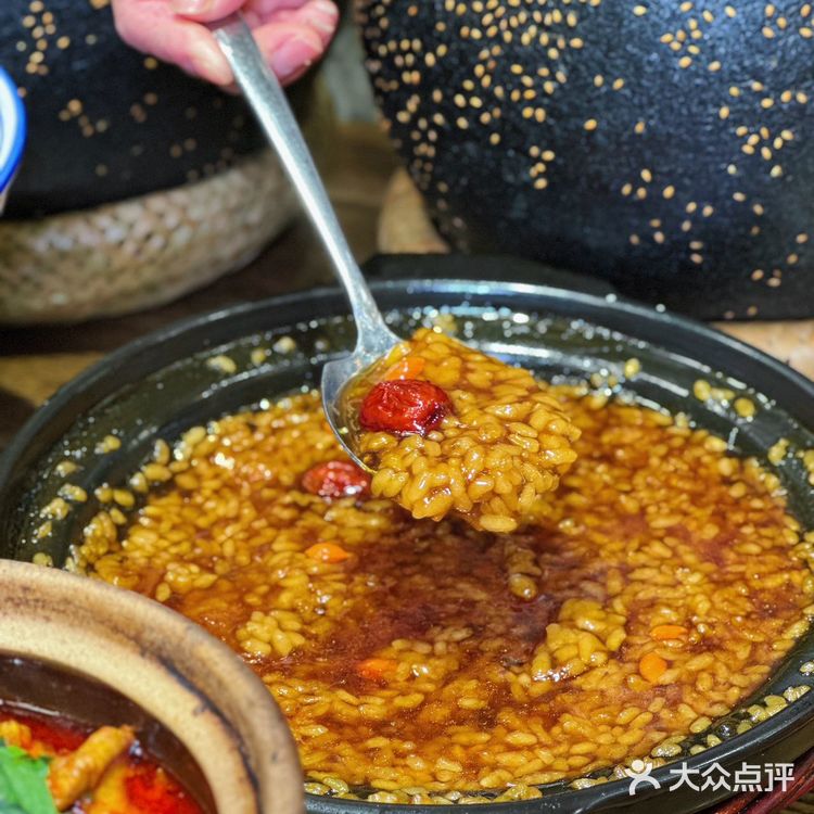 杨记隆府重庆江湖菜新品上市,等你来品尝