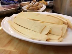 -清真·玛丽亚新疆菜主题餐厅(浙江中路店)