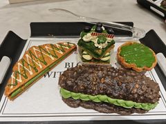-HOT CRUSH趁热集合·现烤面包(上海环球港店)