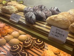 -提亚烘焙·手作面包·生日蛋糕(七星店)