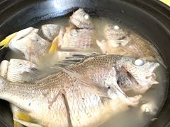 -霞海鸭仔饭店(海滨大道北店)
