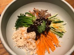 鸡丝凉米线-云海肴·汽锅鸡·云南菜(天津国金汇店)