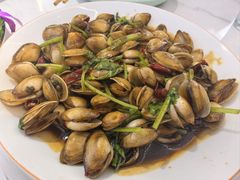 -嗨辣小聚·盘锦河蟹·海鲜烧烤龙虾(盘锦十年好店)