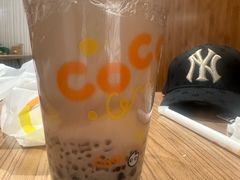 奶茶吨吨桶-CoCo都可(搜秀城店)