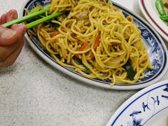 炒面-金包里鸭肉ㄜˋ