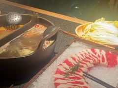 -三出山火锅(南京万象天地店)