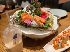 三文鱼逸品刺身-阿吾罗·月咏精致日料(港汇恒隆广场店)