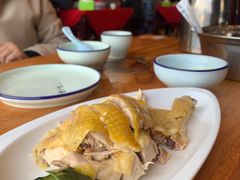 -侬佳蒸菜馆(听潮店)