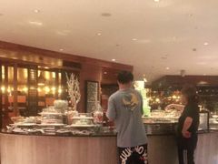 -OPEN開全日自助餐厅·西餐·海鲜(佛山希尔顿酒店)