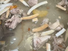 -喃喃椰·糟粕醋·椰子鸡火锅(七堡花园店)
