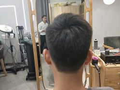点击看大图 -苏豪路易士·嘉玛发廊