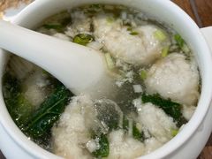 鲜嫩黄花鱼丸汤-将相和·海鲜蒸饺大连菜