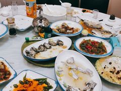 -渔中舟海鲜大排档(普陀沈家门店)