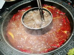 -晓宇重庆火锅(龙首店)