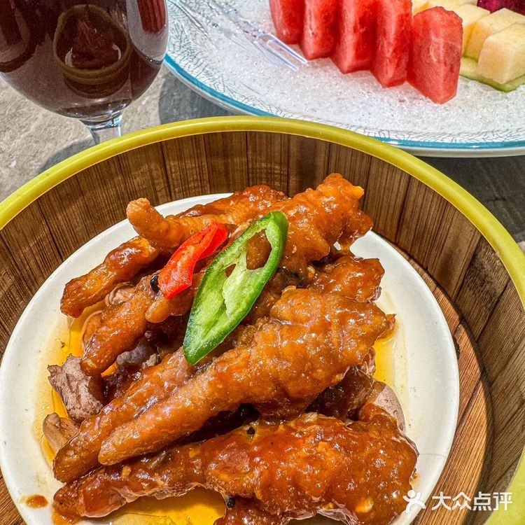  这家潮粥人，也就来了五六七八次吧