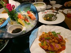-渝半城经典川粤菜(重庆天地店)