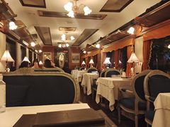 -火车头法国西餐厅