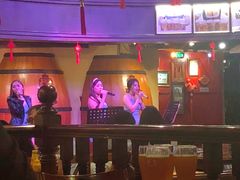 -皇冠自酿啤酒坊(中国红街5号楼店)
