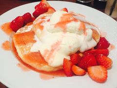 -Pancakes on the rocks(Darling Harbour)