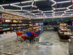 -魔方娱乐空间(兴华路店)