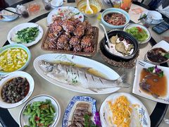 -七的湖·晚芳亭·阳澄湖农家菜·大闸蟹(莲花岛店)