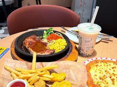 -菲滋意式餐厅(富阳东方茂店)