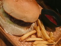 牛肉汉堡-Rural Tequila墨西哥餐厅(东川路店)