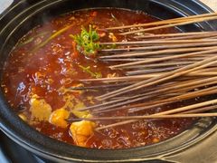 -钢管厂五区小郡肝串串香(蜀都万达店)