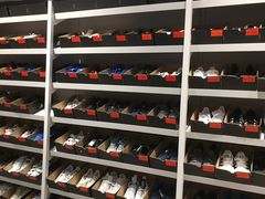 -阿迪达斯(八方汇精品优惠店)