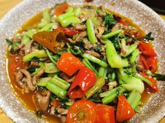 -郑件洋芋饭庄