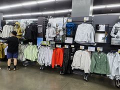 -迪卡侬(西华店)