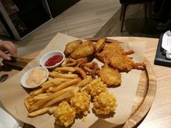 一团皇气小吃拼盘-必胜客(北苑路店)