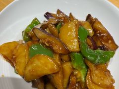 -关东小磨东北菜(上海长风大悦城店)