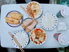 -正南齐北·老街糯米团(洪崖洞店)