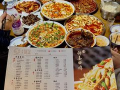 -邱金小炒·30 年盐帮江湖菜(自贡店)