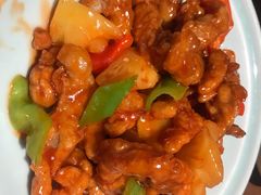 菠萝咕咾肉-吕氏疙瘩汤·新派鲁菜(济南万象城店)