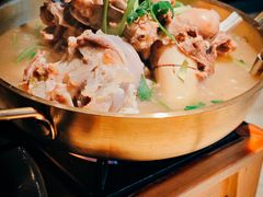 铜锅羊骨头煲-绿茶餐厅(西单老佛爷店)