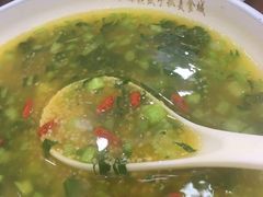 -伊源鼎盛餐饮服务有限公司
