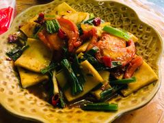 苗王豆腐-古城苗家土菜馆(河景餐厅店)