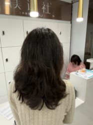 -镁连社·美联社