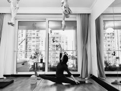 -Yvon yoga 瑜伽·精准体态管理中心
