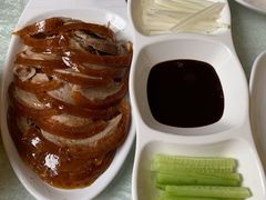烤鸭半只-六和聚传统烤鸭.天津菜(和平店)