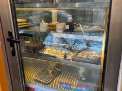 面包甜点陈列柜-清真老西北角温记粘食店(长沙路店)