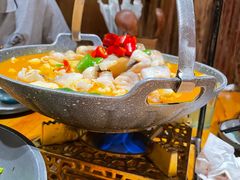 -老滇山寨•云南特色菜•地方菜•民族风情歌舞表演(金碧店)