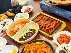 -贵宾庄炸酱面·韩式料理(高区店)
