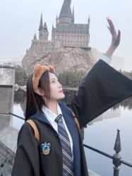 -朗峰专业美发沙龙